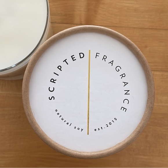 NEW 100% Soy Wax Scripted Fragrance September Birth Month Flower Soy Candle - Picture 8 of 9